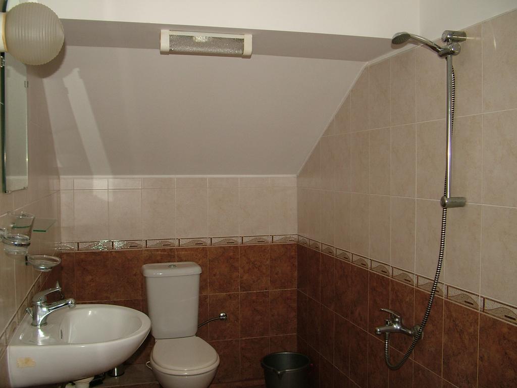 Kisiovi Apartment デヴィン エクステリア 写真