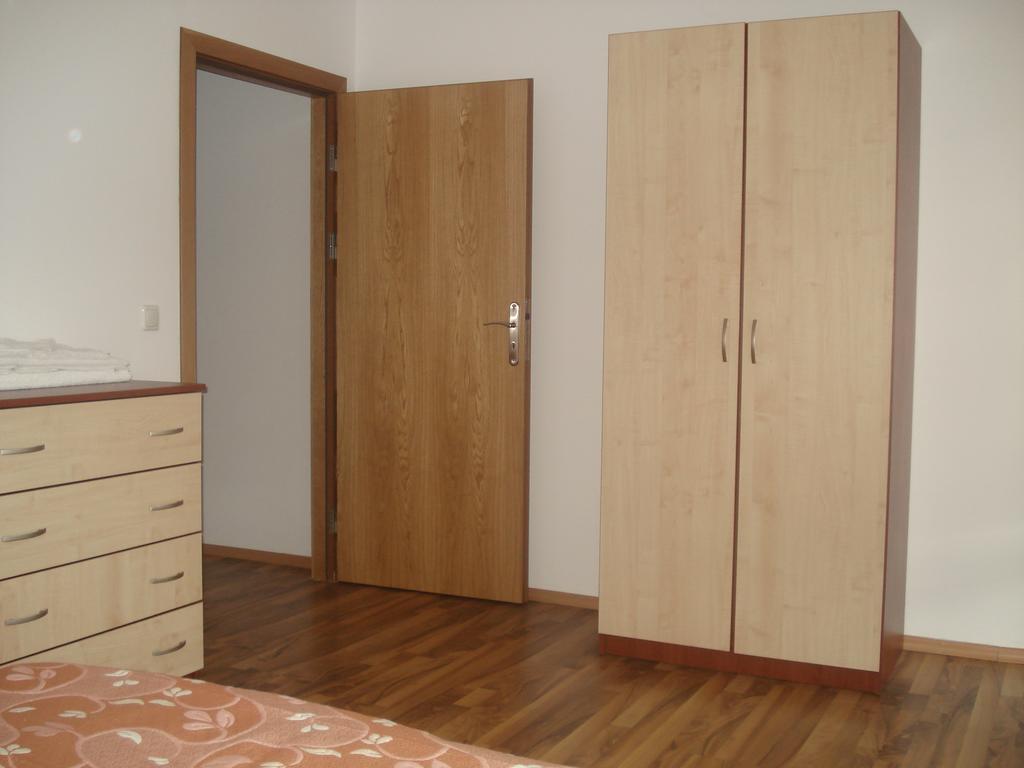 Kisiovi Apartment デヴィン エクステリア 写真